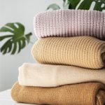 Gerilmiş giysiler nasıl kurtarılır: dizler, dirsekler ve gerilmiş yakalardaki kabarcıklardan kurtulmak gerilmis-giysiler-nasil-kurtarilir-dizler-dirsekler-ve-gerilmis-yakalardaki-kabarciklardan.jpg